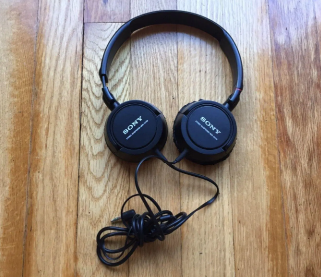 Sony ZX Series On-Ear Wired Adjustable Foldable Headphones (BB)