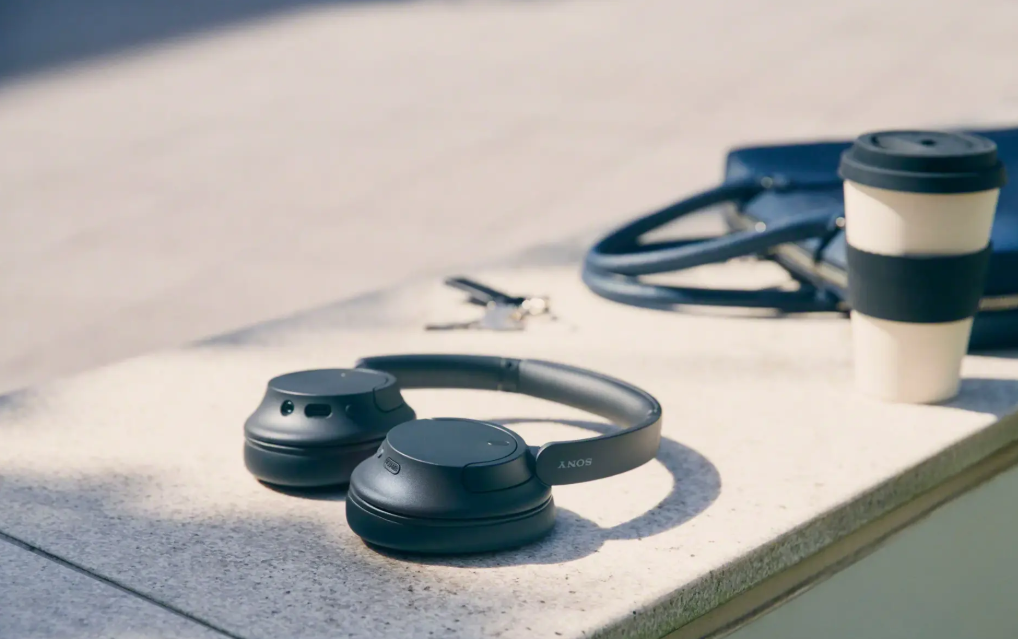 Sony WHCH720N Wireless Noise Canceling Foldable Bluetooth Headphones (BB)