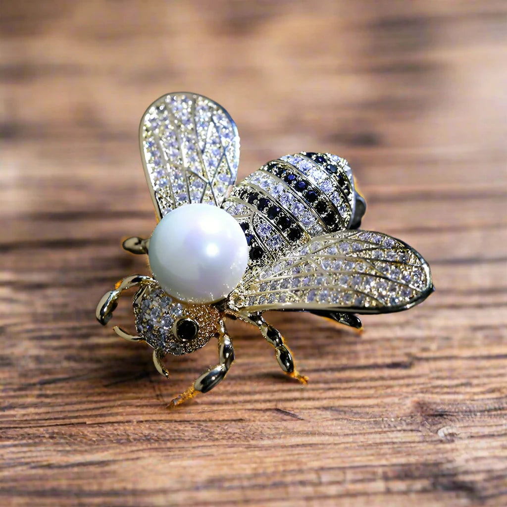 Luxury Crystals with Pearl Bee Brooch for Women Girls Rhinestone Gold Silver Color Pin Brooches Jewelry