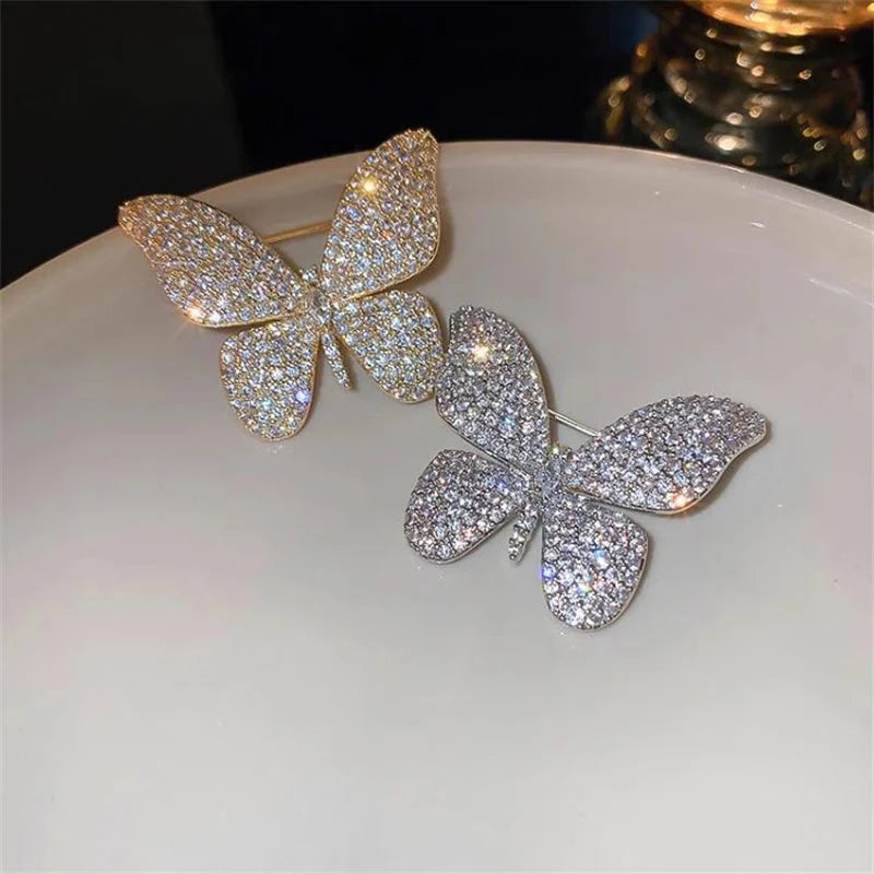 Beautiful Butterfly Crystals Rhinestone Brooches Pins For Women Girls Silver Gold Color Elegant Corsage Lapel Pins Clothing Jewelry