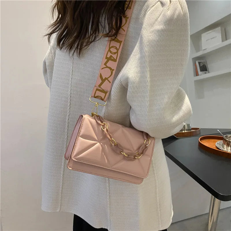 Modern New Trendy Style Women's Leather Chain Purse Shoulder Handbag Messenger Small Square Bag