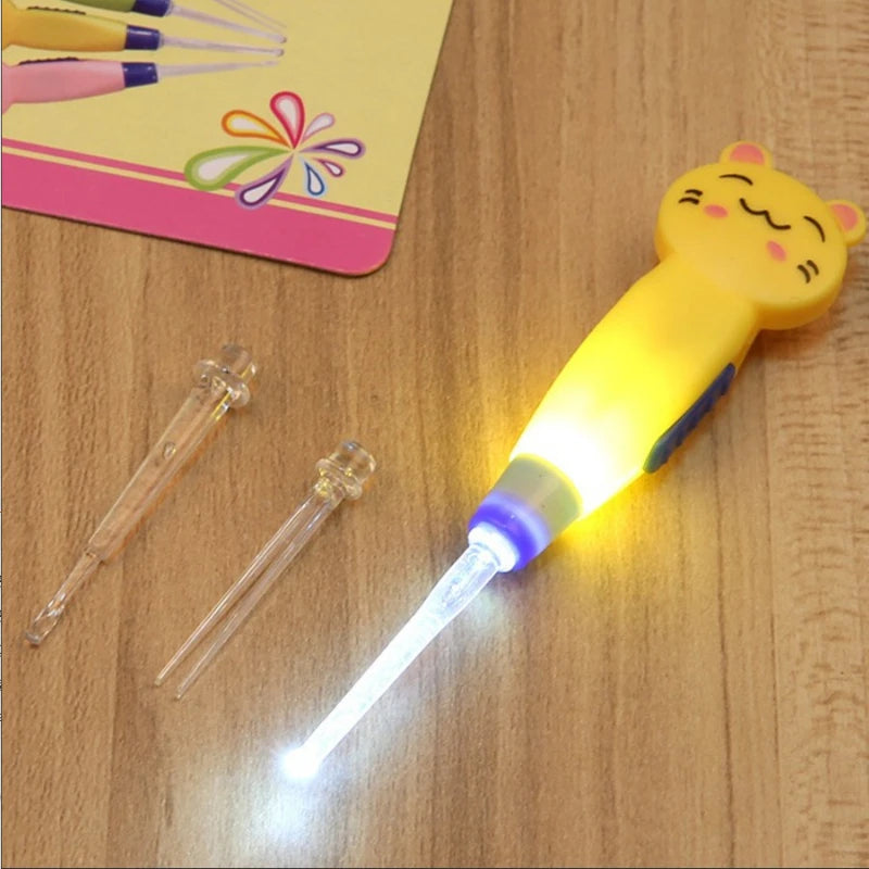 Delicate Baby Care Ear Cleaner Wax Remover LED Flashlight Earpick Hygiene Ear Cleaning Tools