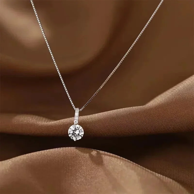 Modern Luxury 925 Sterling Silver Round Crystal Pendant Necklace for Women Minimalist Style Charm Chain Fine Jewelry Accessories