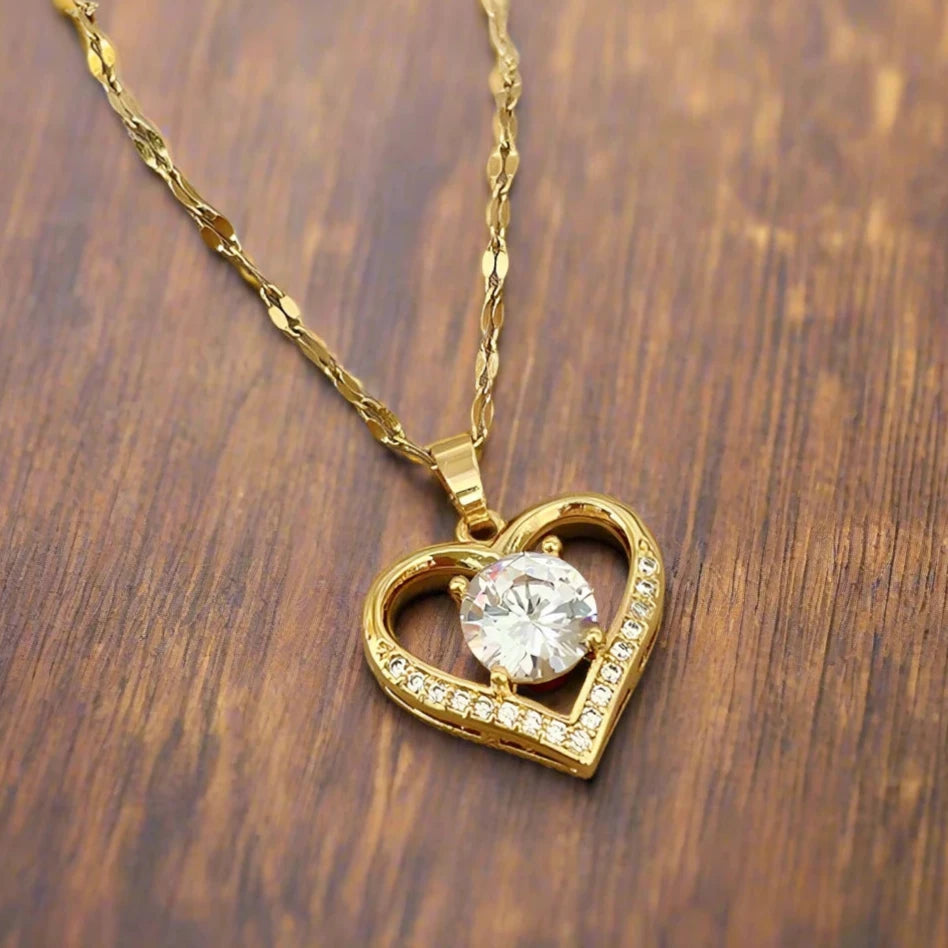 Lavish Heart Pendant Stainless Steel Necklace for Women Girls Luxury Crystals Necklace Chain Gold Silver Color