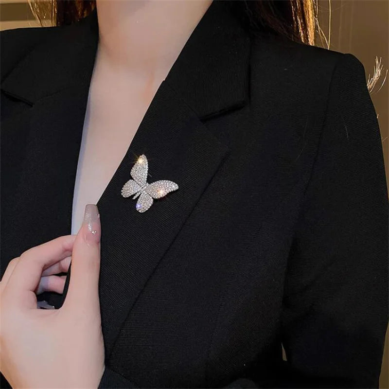 Beautiful Butterfly Crystals Rhinestone Brooches Pins For Women Girls Silver Gold Color Elegant Corsage Lapel Pins Clothing Jewelry