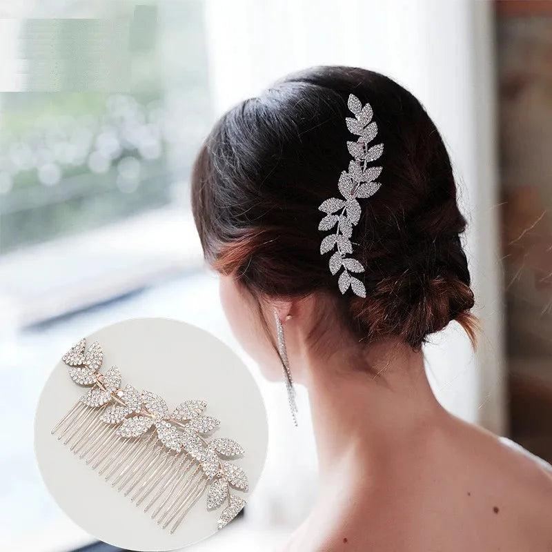 Crystal Flower Petals Hair Comb for Women Bridal Wedding Engagement Rhinestone Hair Accessories Jewelry