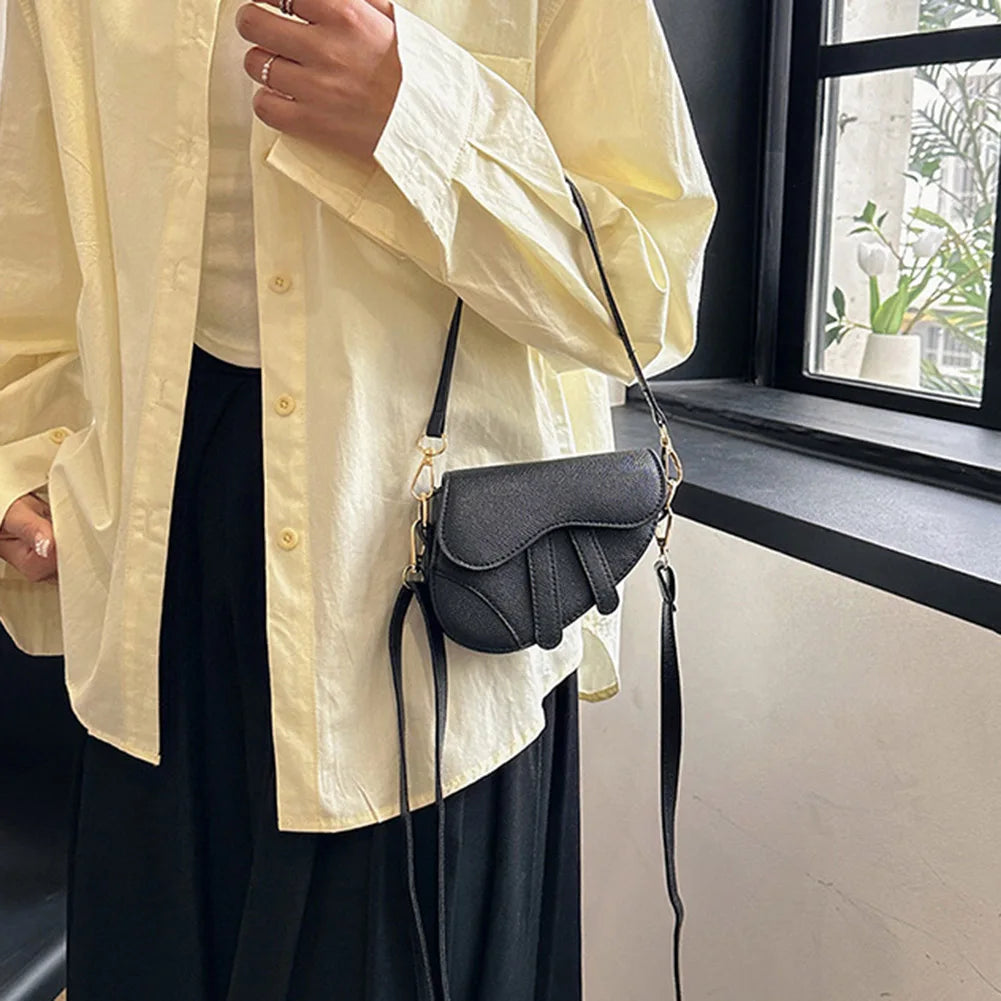 Women's Elegant Compact Saddle Shoulder Handbag Fashion Underarm Hasp Zipper Casual Simple Messenger Crossbody Bag