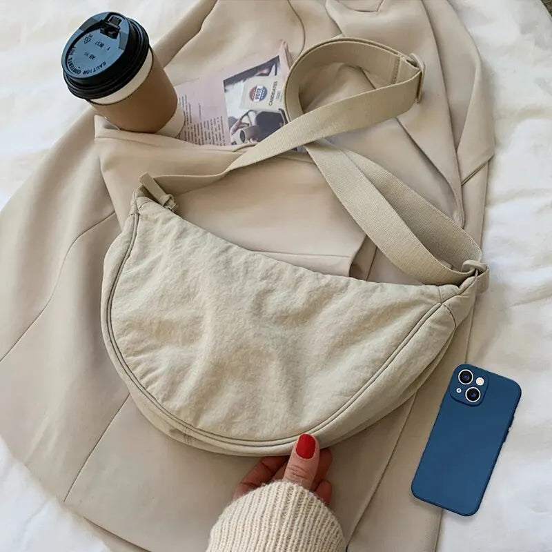 Modern Fashion Nylon Satchel Shoulder Bag for Women Large Capacity Dumpling Crossbody Bag for Travel and Commuting