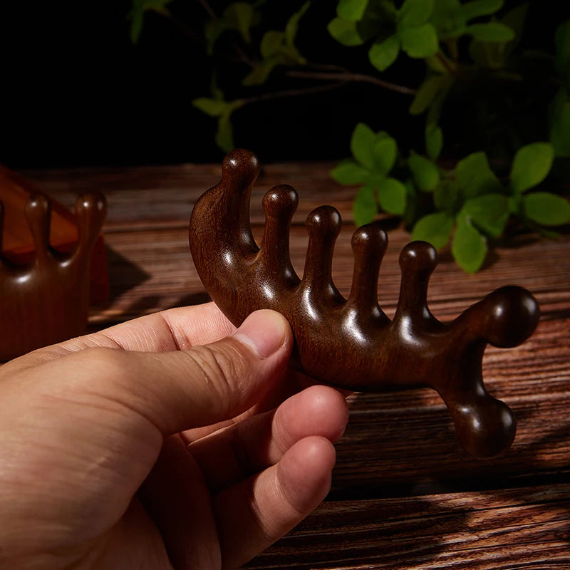 Natural Wood Therapy Massage Comb Head Face Scalp Gua Sha Massager Facial Sandalwood Wide Tooth Guasha Scraping Body Massage