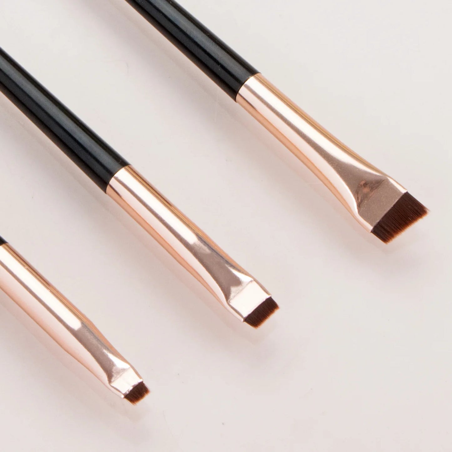 Ultra-thin Edge Eyeliner Brushes 3pcs Set Oblique Head Eyebrow Brush, Outline Eyeliner Brush, Eyeshadow Brush Makeup Tools