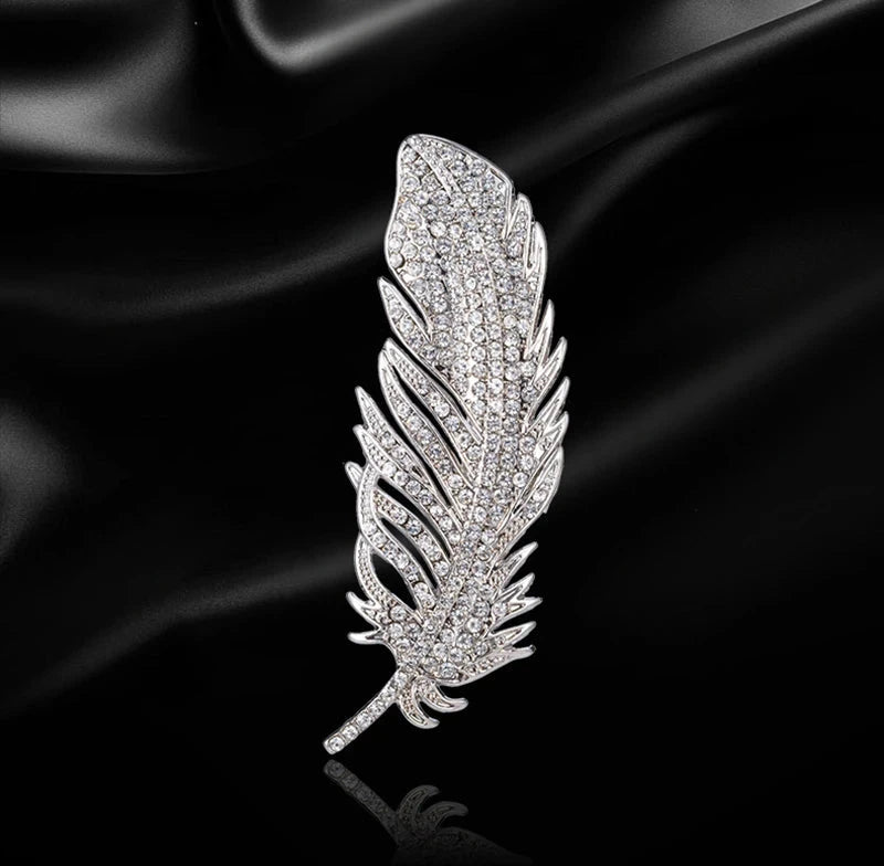 Deluxe Feather Crystal Brooches For Women Girls Fashion Rhinestone Banquet Party Brooch Pin Jewelry Accessories