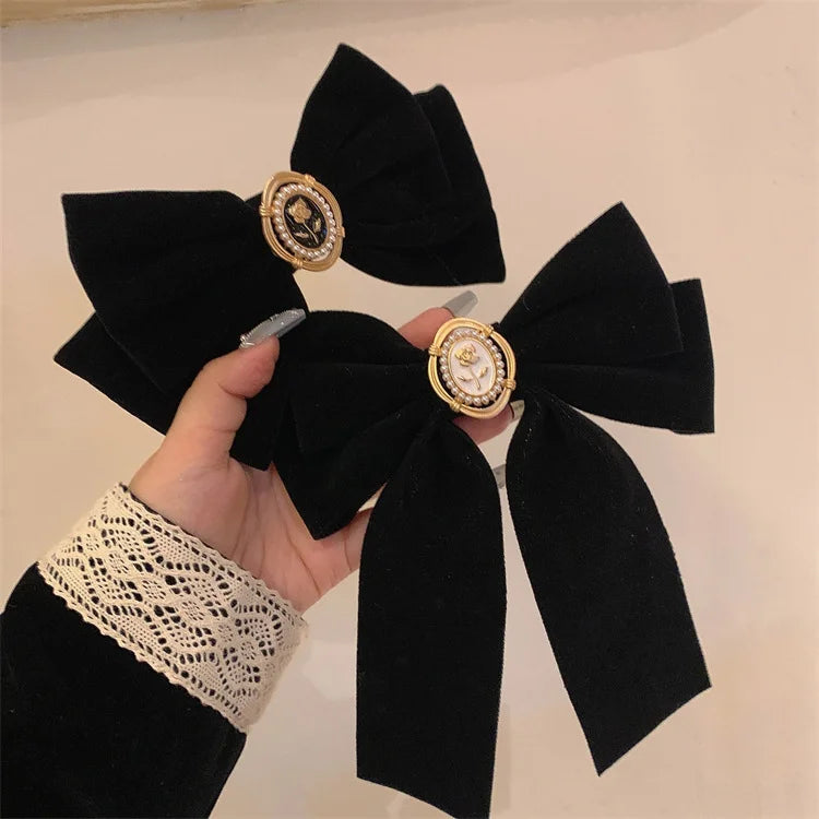 Vintage Black Velvet Ribbon Bow Tie Hair Clips for Women Girls Back of the Head Hair Clips Headwear