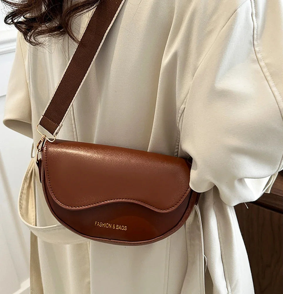 Elegant Women's Leather Vintage Flap Saddle Shoulder Purse Handbag Fashion Wide Strap Crossbody Bag