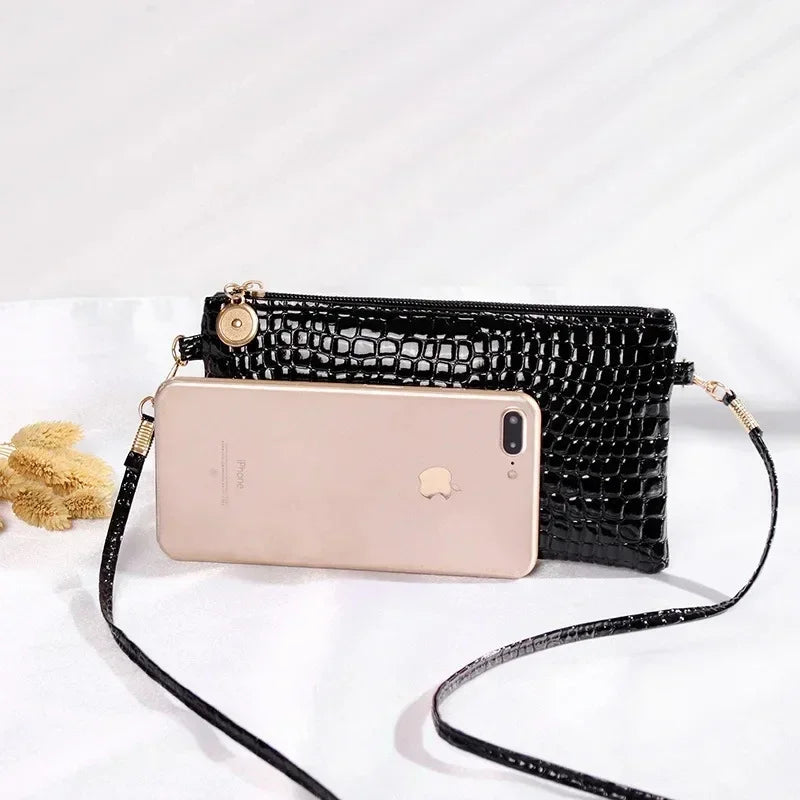 Elegant Crocodile Pattern Women's Leather Shoulder Handbag Purse Pillow Style Phone Coin Girls Tote Bag