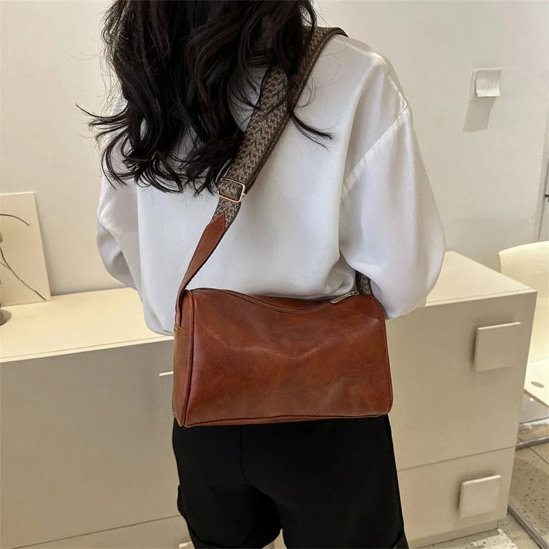 Fashion Vintage Travel Leather Pillow Style Purses Handbags for Women Small Crossbody Female Boston Casual Shoulder Bag