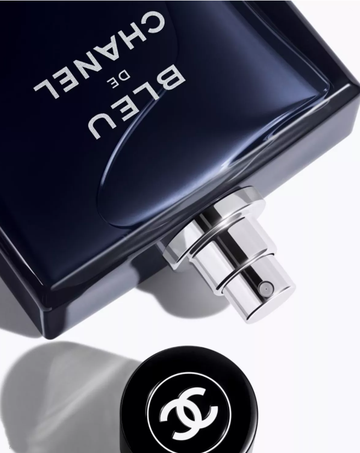 Bleu de CHANEL Paris Eau de Parfum for Men 3.4 oz / 100ml - Luxury Citrus Woody Fragrance Perfume