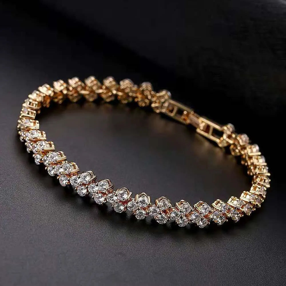 Modern Luxury Roman Crystal Heart Chain Bracelets for Women Shiny Bangle Silver Gold Rose Gold Jewelry Accessories