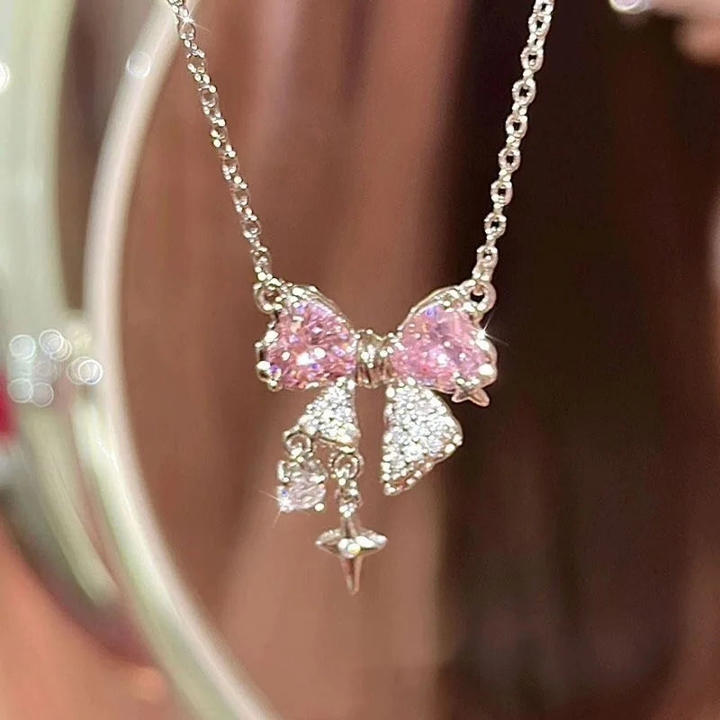 Elegant Pink Bow and Star Crystal Pendant Necklace for Women Fashion Sparkling Rhinestone Clavicle Chain Jewelry Accessories